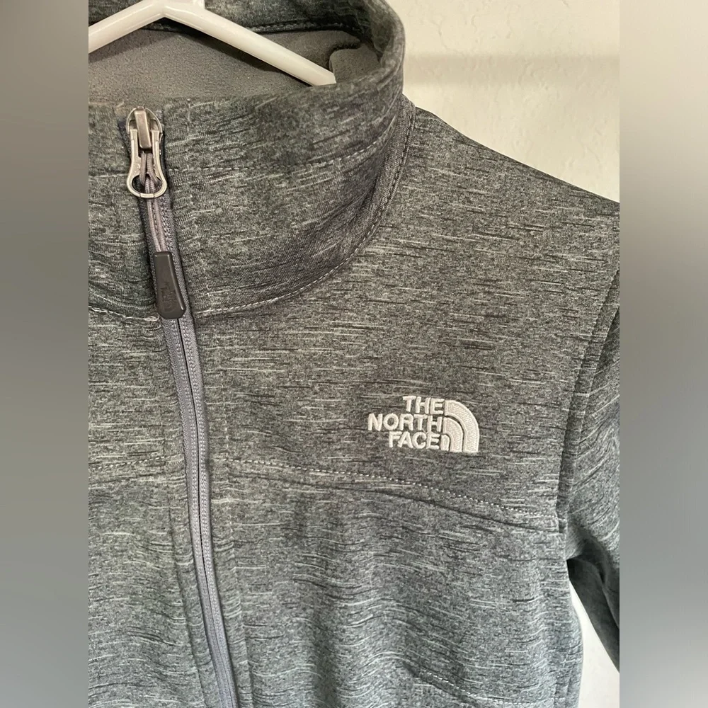 The North Face Softshell Apex Jacket#A4L4 Gray - Picture 1 of 7